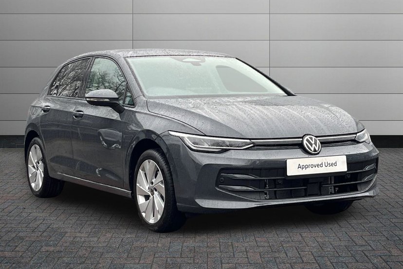 Volkswagen Golf listing photo
