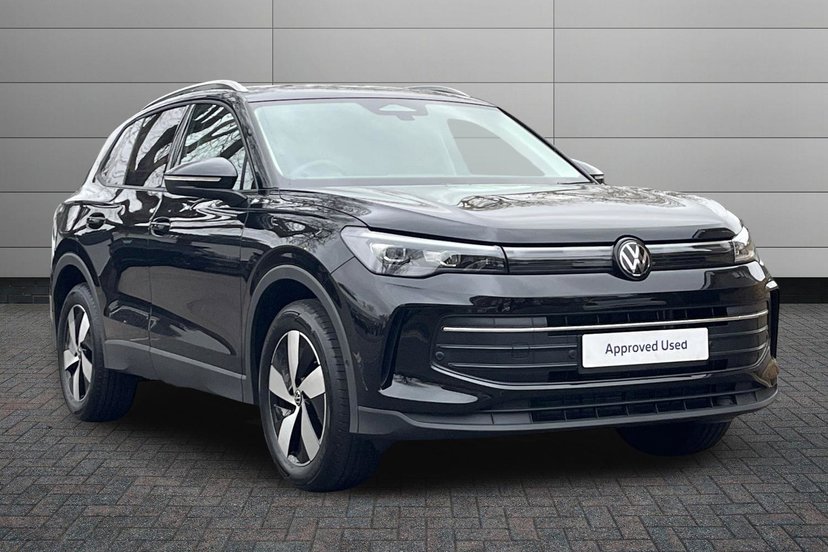 Volkswagen Tiguan listing photo