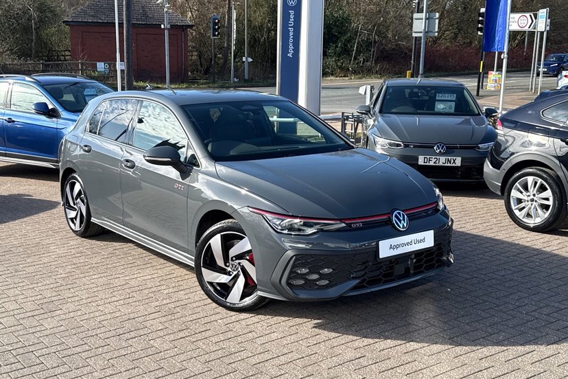 2026 Volkswagen Golf thumbnail 21