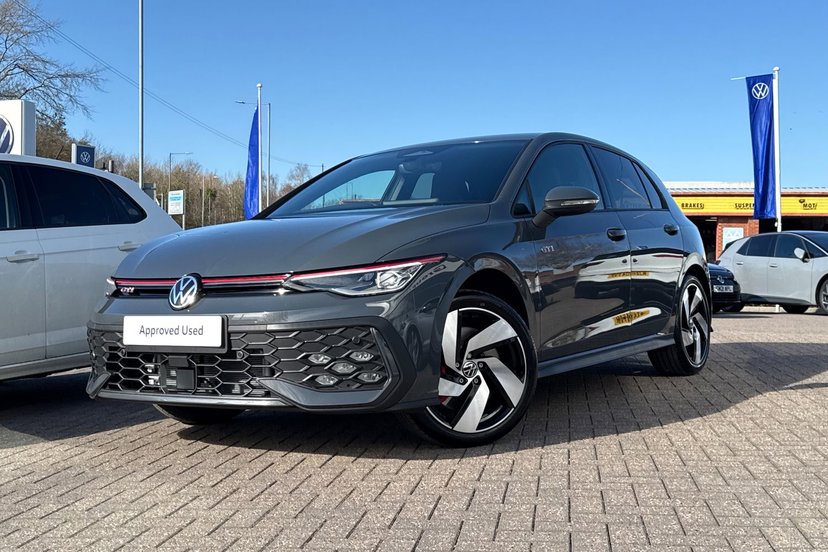 2026 Volkswagen Golf thumbnail 24