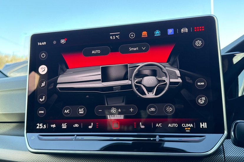 2026 Volkswagen Golf thumbnail 8