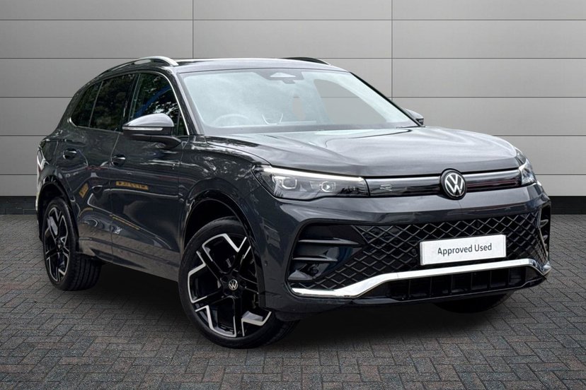 Volkswagen Tiguan listing photo
