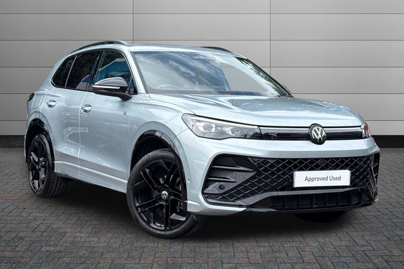 Volkswagen Tiguan listing photo