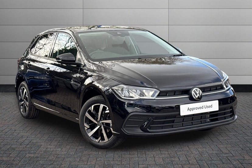 Volkswagen Polo listing photo