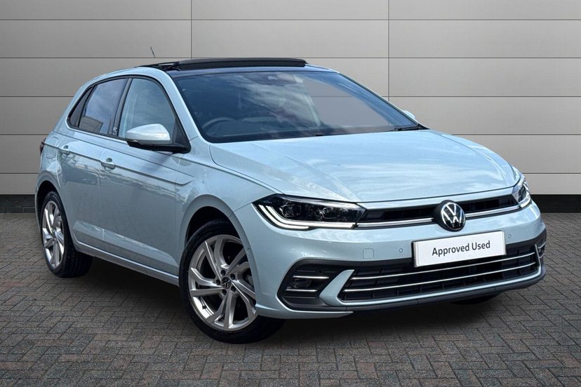 Volkswagen Polo listing photo