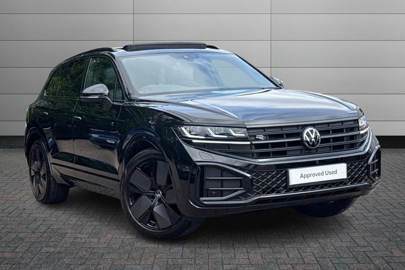 Volkswagen Touareg listing photo