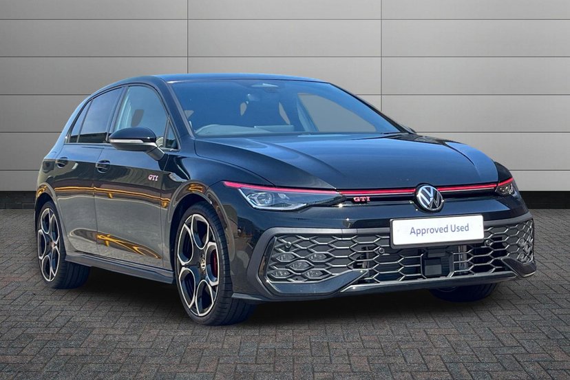 Volkswagen Golf listing photo