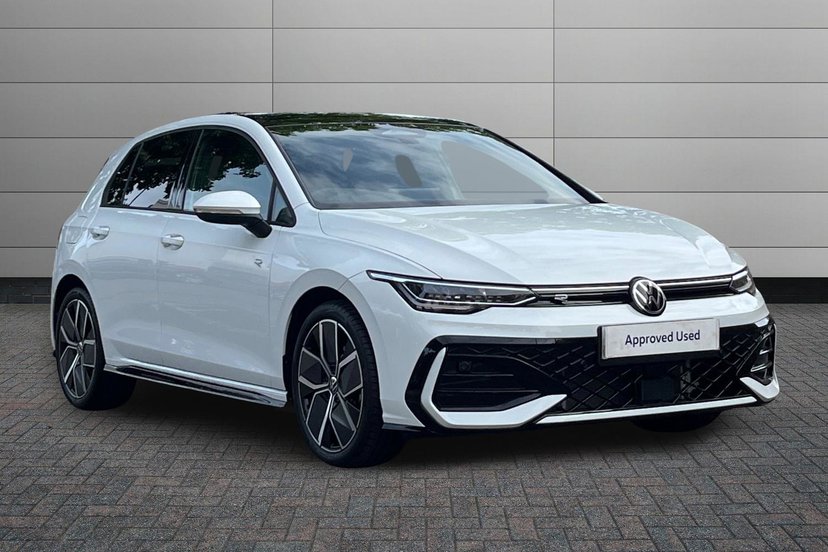 Volkswagen Golf listing photo