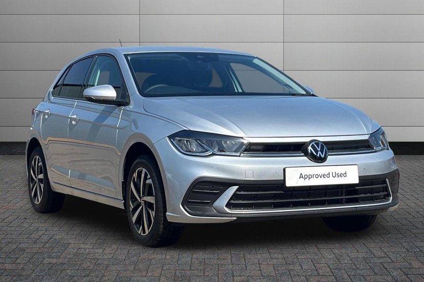 Volkswagen Polo listing photo
