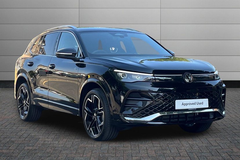 Volkswagen Tiguan listing photo