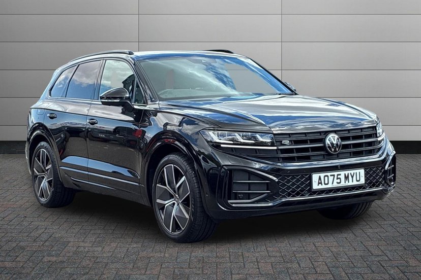 Volkswagen Touareg listing photo