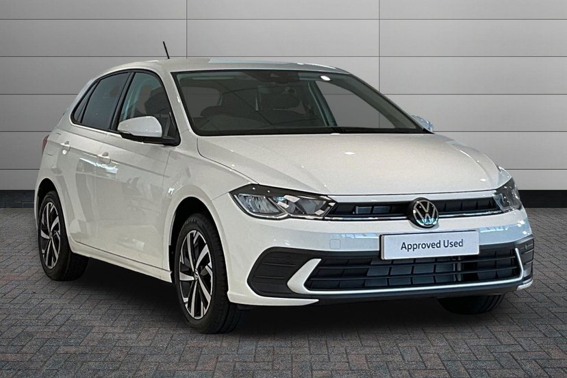 Volkswagen Polo listing photo