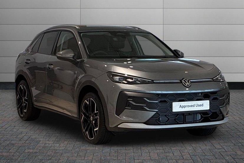 Volkswagen T-Roc listing photo