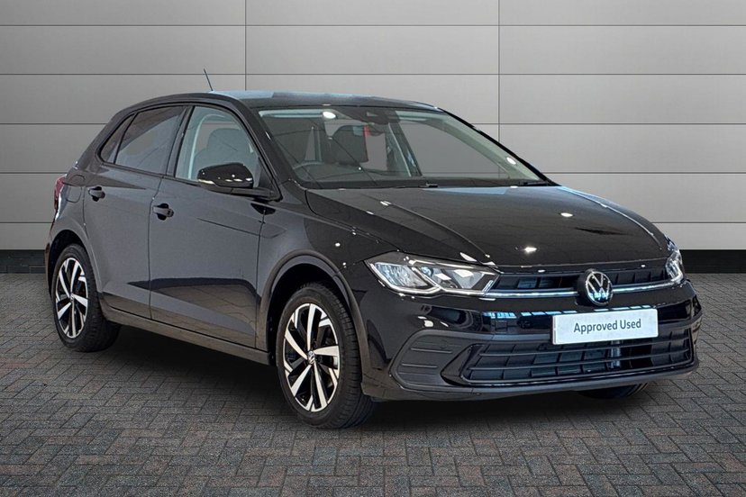 Volkswagen Polo listing photo