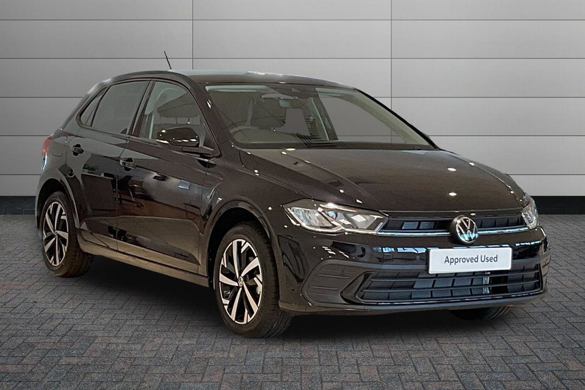 Volkswagen Polo listing photo