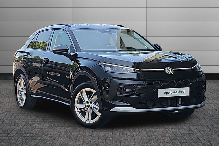 Volkswagen T-Roc listing photo