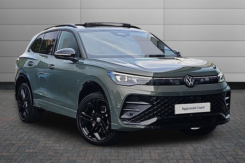 Volkswagen Tiguan listing photo