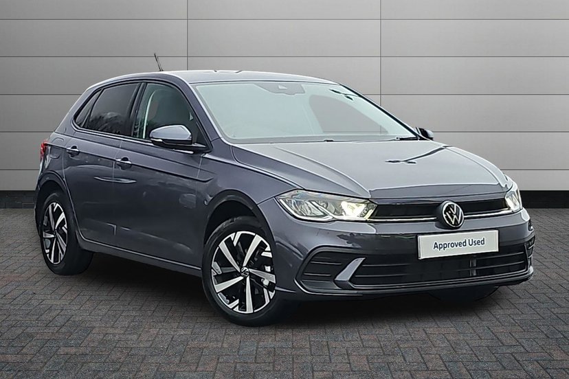 Volkswagen Polo listing photo