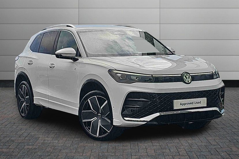 Volkswagen Tiguan listing photo