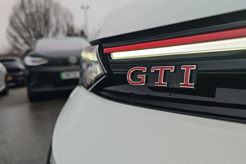 2026 Volkswagen Golf thumbnail 16