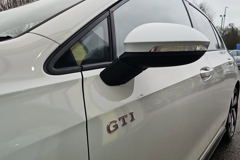 2026 Volkswagen Golf thumbnail 17