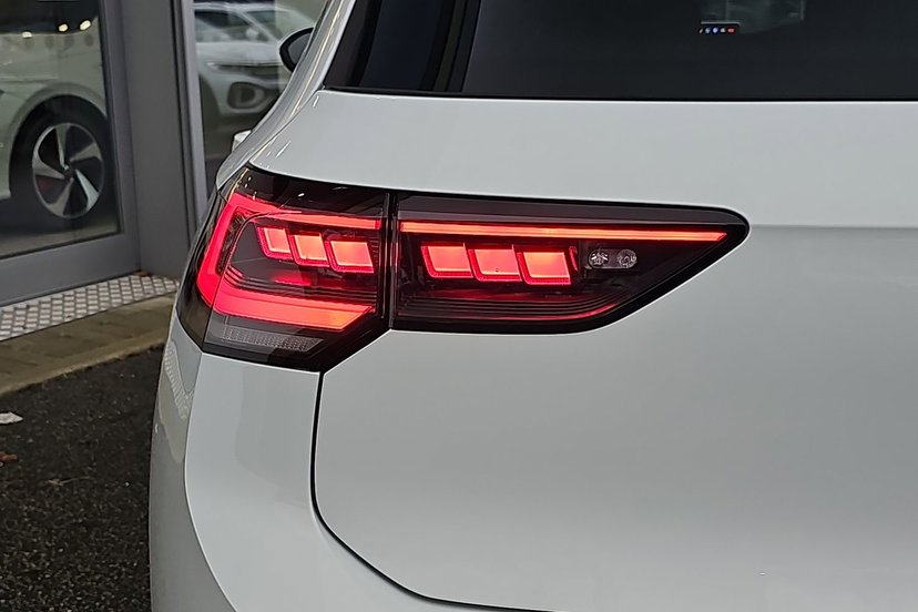 2026 Volkswagen Golf thumbnail 18