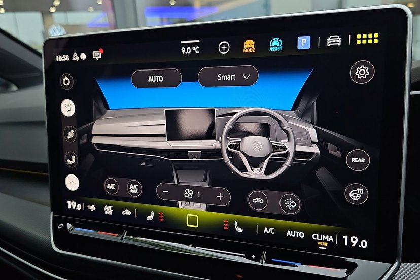 2026 Volkswagen Golf thumbnail 10