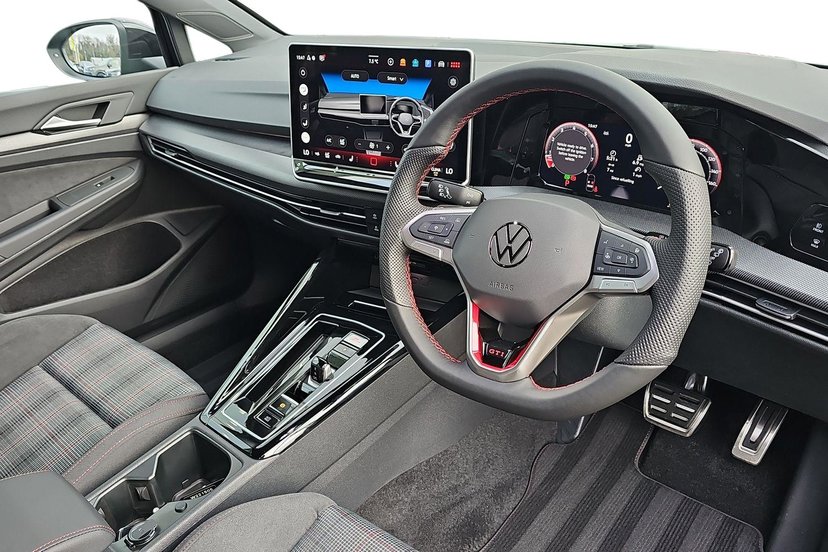 2026 Volkswagen Golf thumbnail 7