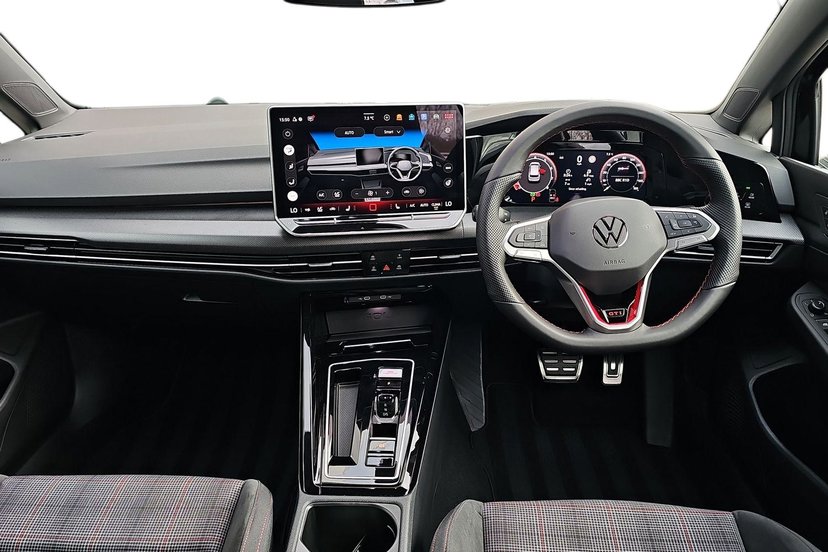 2026 Volkswagen Golf thumbnail 9