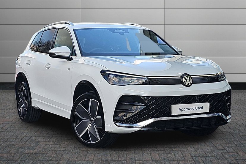 Volkswagen Tiguan listing photo