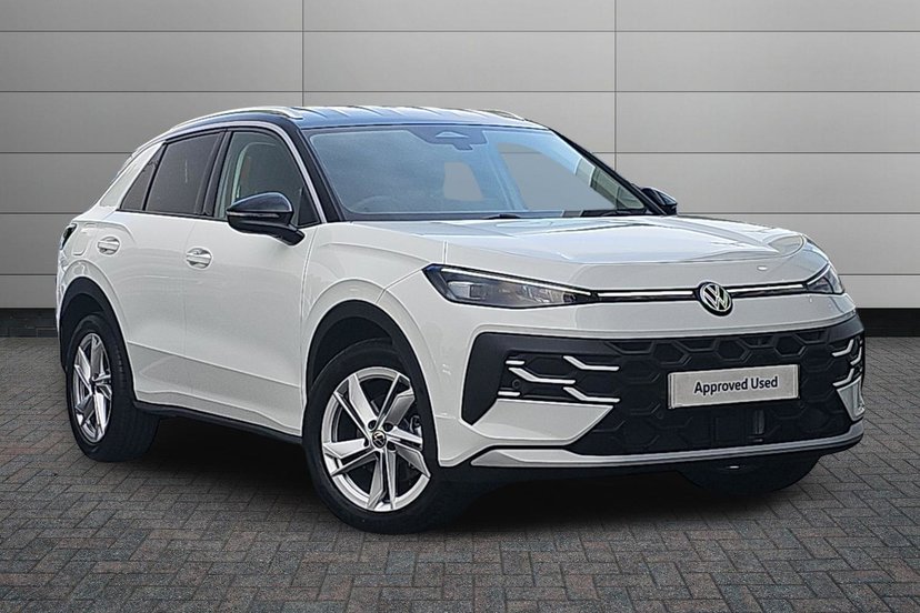 Volkswagen T-Roc listing photo