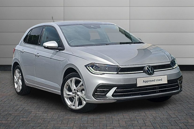 Volkswagen Polo listing photo