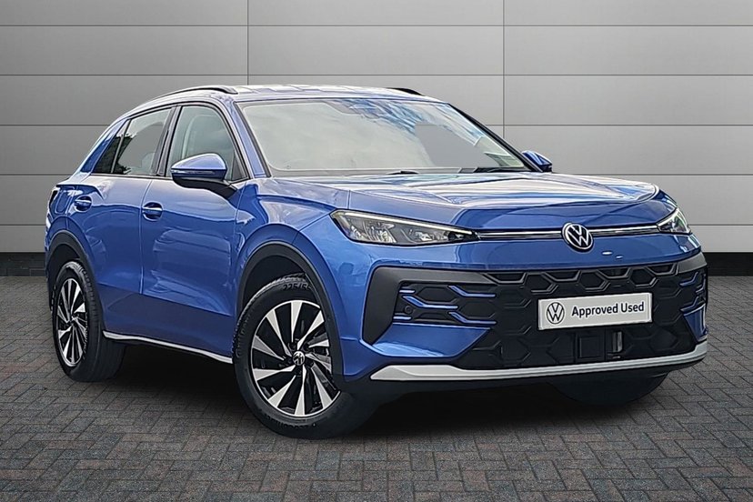 Volkswagen T-Roc listing photo