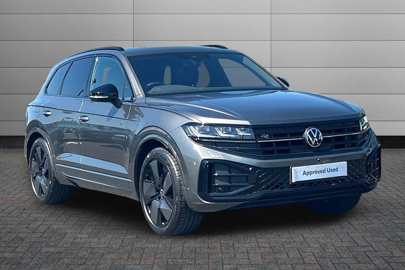 Volkswagen Touareg listing photo