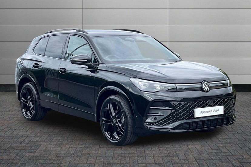 Volkswagen Tiguan listing photo