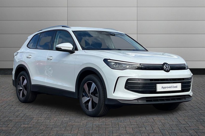 Volkswagen Tiguan listing photo