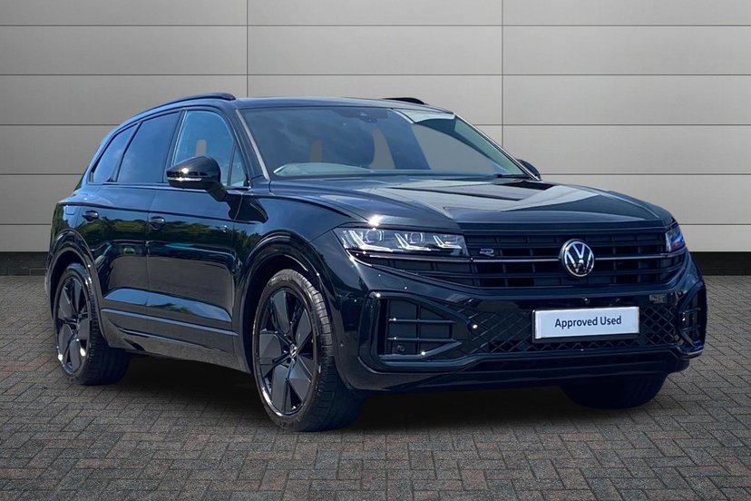 Volkswagen Touareg listing photo