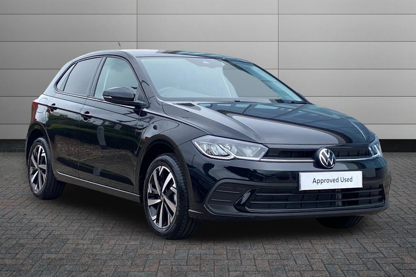 Volkswagen Polo listing photo