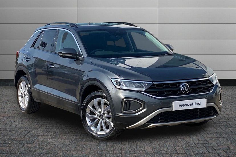 Volkswagen T-Roc dealer public-web source image