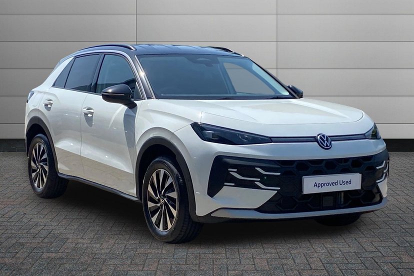 Volkswagen T-Roc listing photo