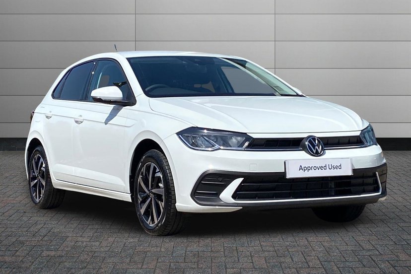 Volkswagen Polo listing photo