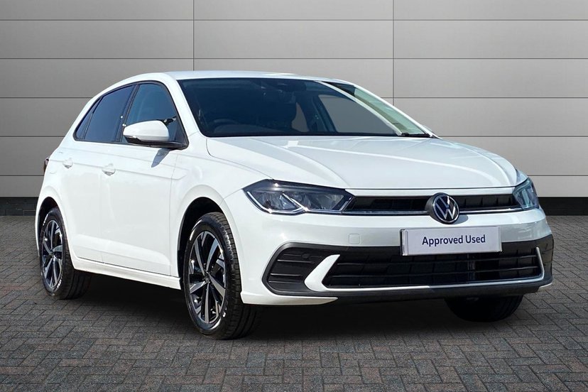Volkswagen Polo listing photo