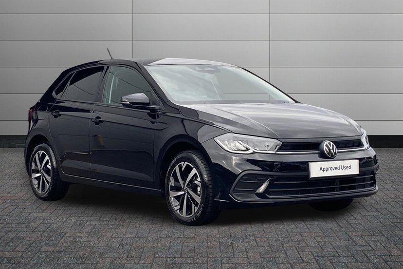 Volkswagen Polo listing photo