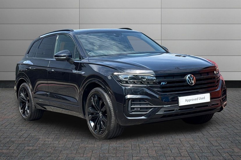 Volkswagen Touareg listing photo