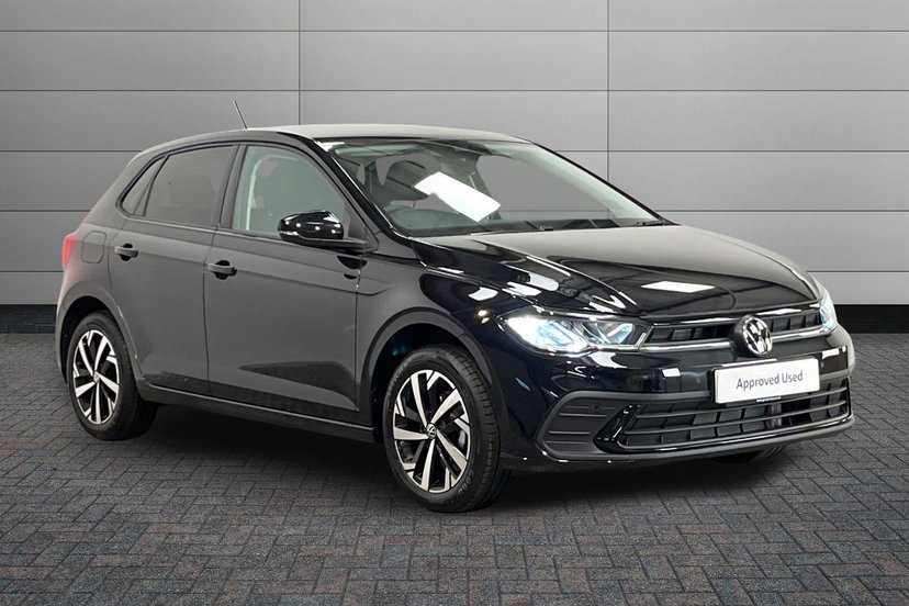 Volkswagen Polo listing photo