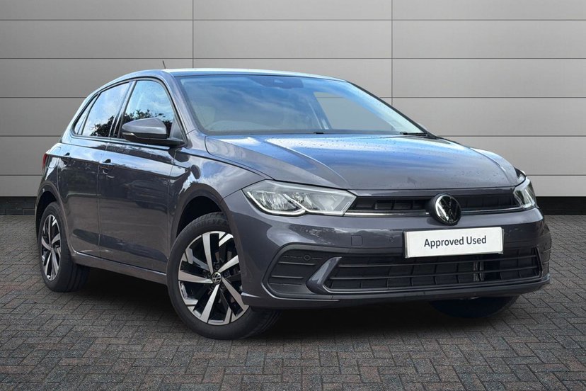 Volkswagen Polo listing photo