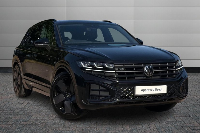Volkswagen Touareg listing photo