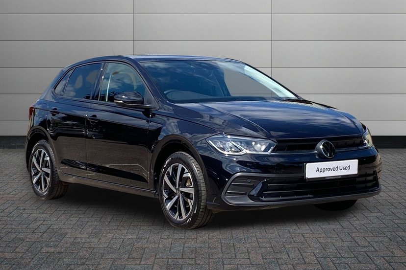 Volkswagen Polo listing photo
