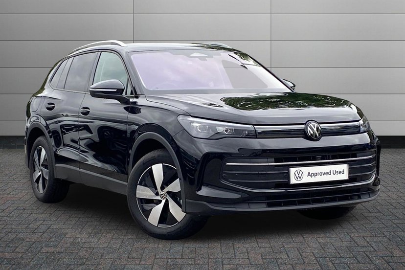 Volkswagen Tiguan listing photo