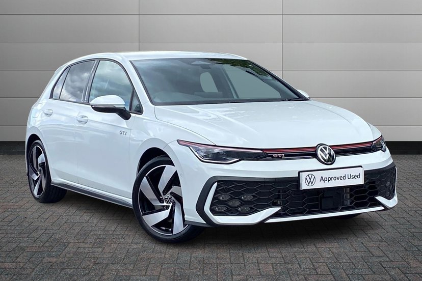 Volkswagen Golf listing photo